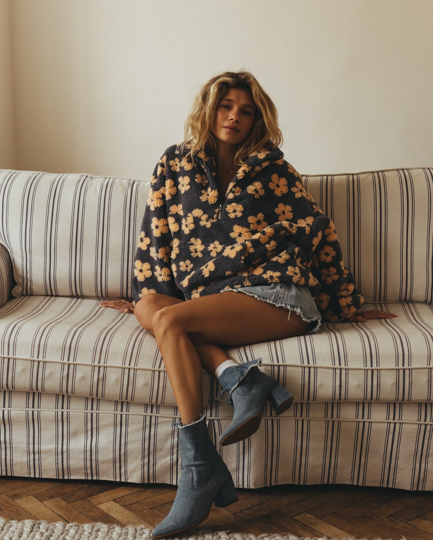 Isla™ - Floral Fleece Pullover