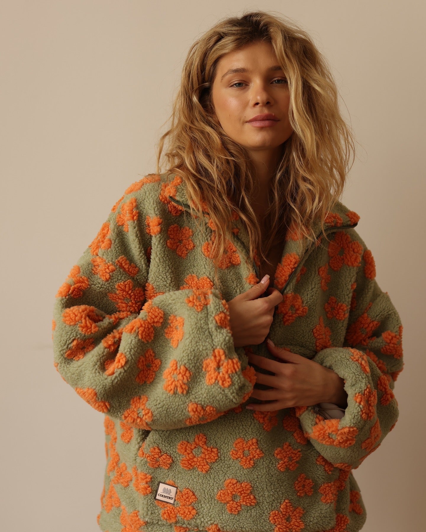 Isla™ - Floral Fleece Pullover