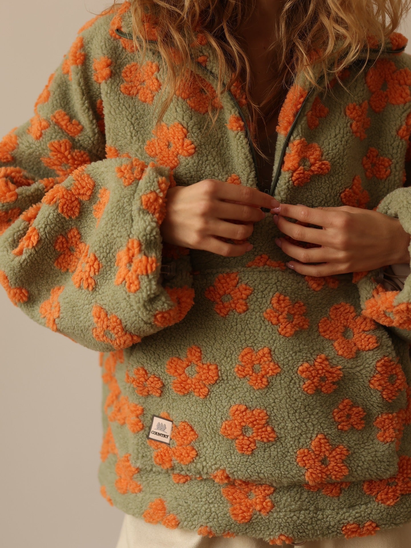 Isla™ - Floral Fleece Pullover