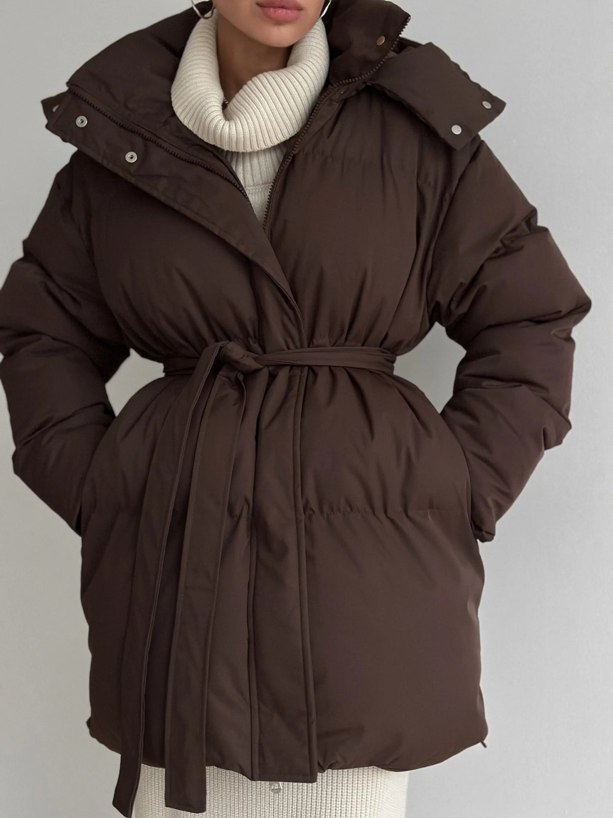 Abrigo Aurora™ – Hooded Puffer Coat