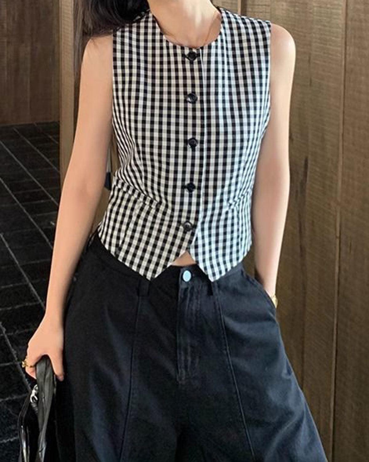 Black Sleeveless Check Button Waistcoat