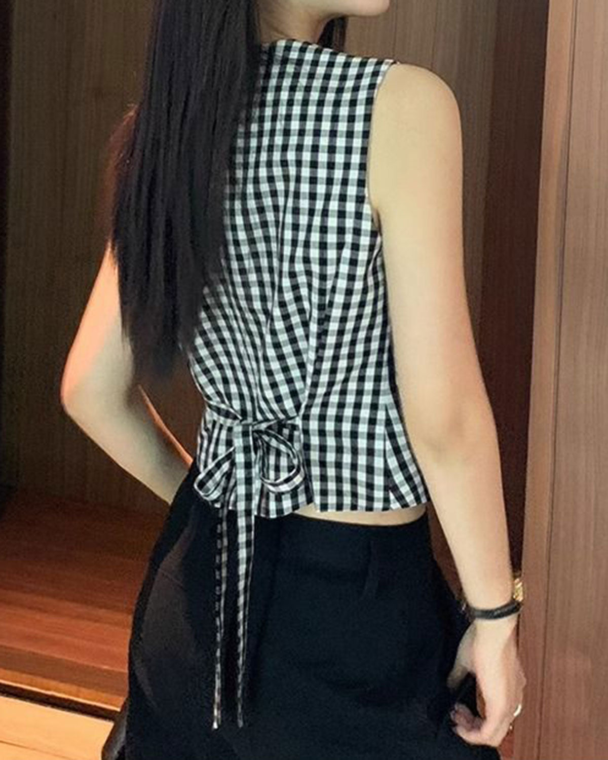 Black Sleeveless Check Button Waistcoat